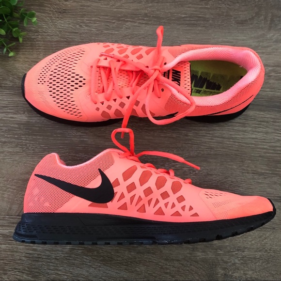 nike pegasus 12
